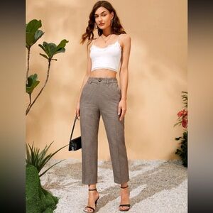 Plaid straight leg pants 🤎